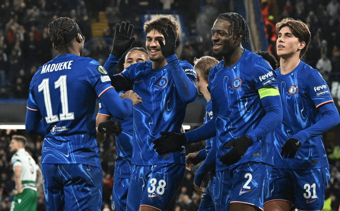 亚博sports-转会期英超焦点战，法兰克福手感冰凉，话题不断，身体对抗强度拉满-亚博sports